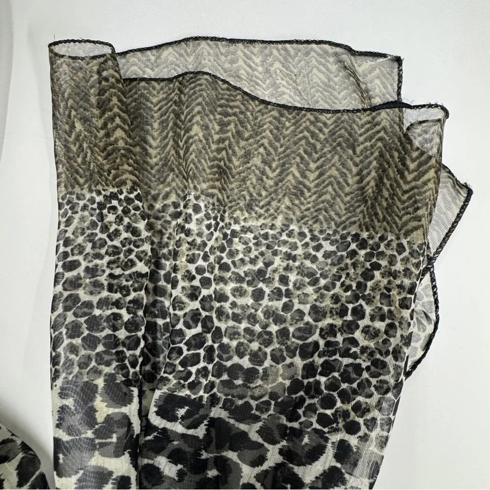 Lightweight Animal-Print Sheer Scarf in Black and Brown